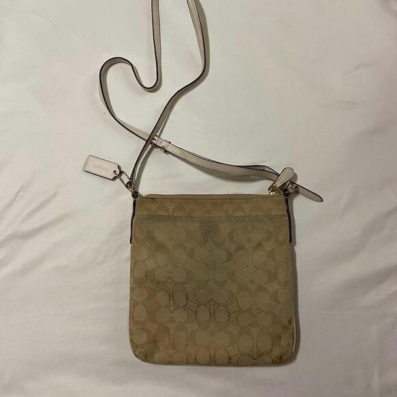 Coach crossbody - Picture 4 of 4